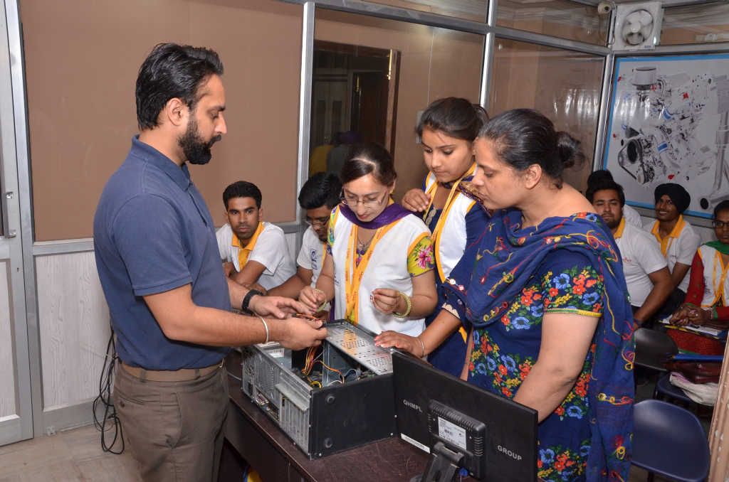 Computer Hardware Course in Amritsar, Punjab
