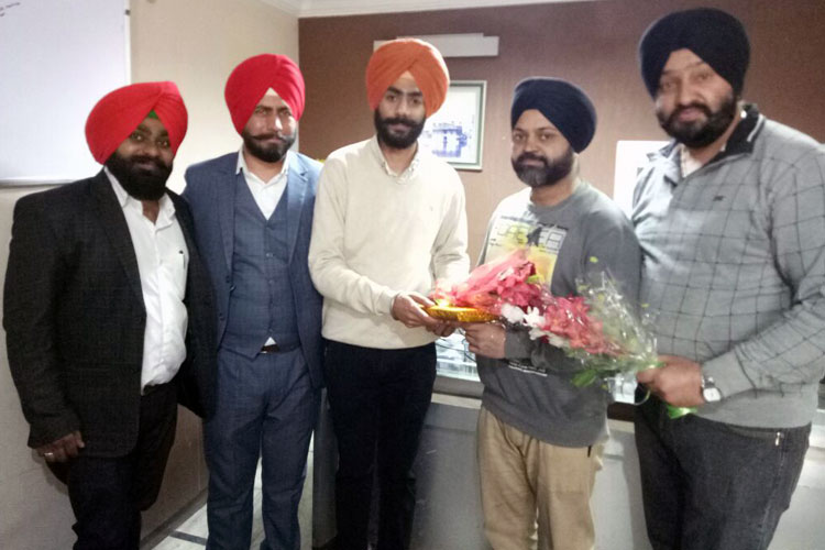 Gurleen Industry